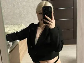 CateMorgan livesex