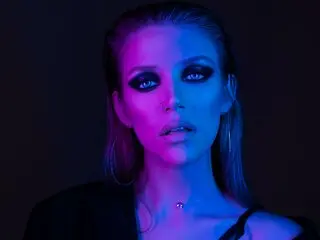 SonyaWay arsch
